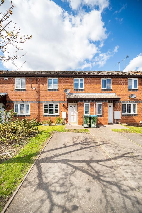 Stylish 3 Bed House, Large Garden, Parking, Wifi - Esho Stays Coventry Esterno foto