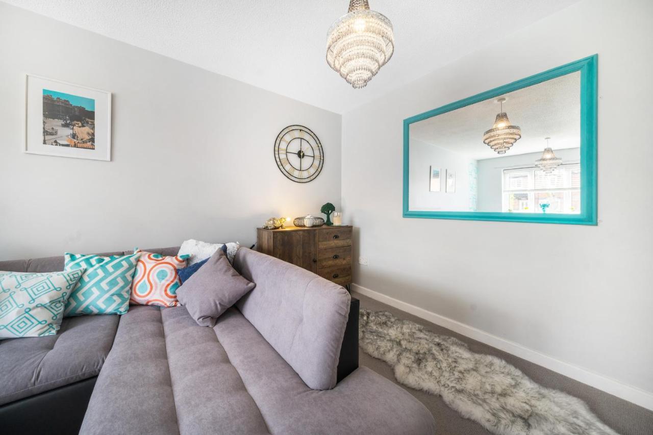 Stylish 3 Bed House, Large Garden, Parking, Wifi - Esho Stays Coventry Esterno foto